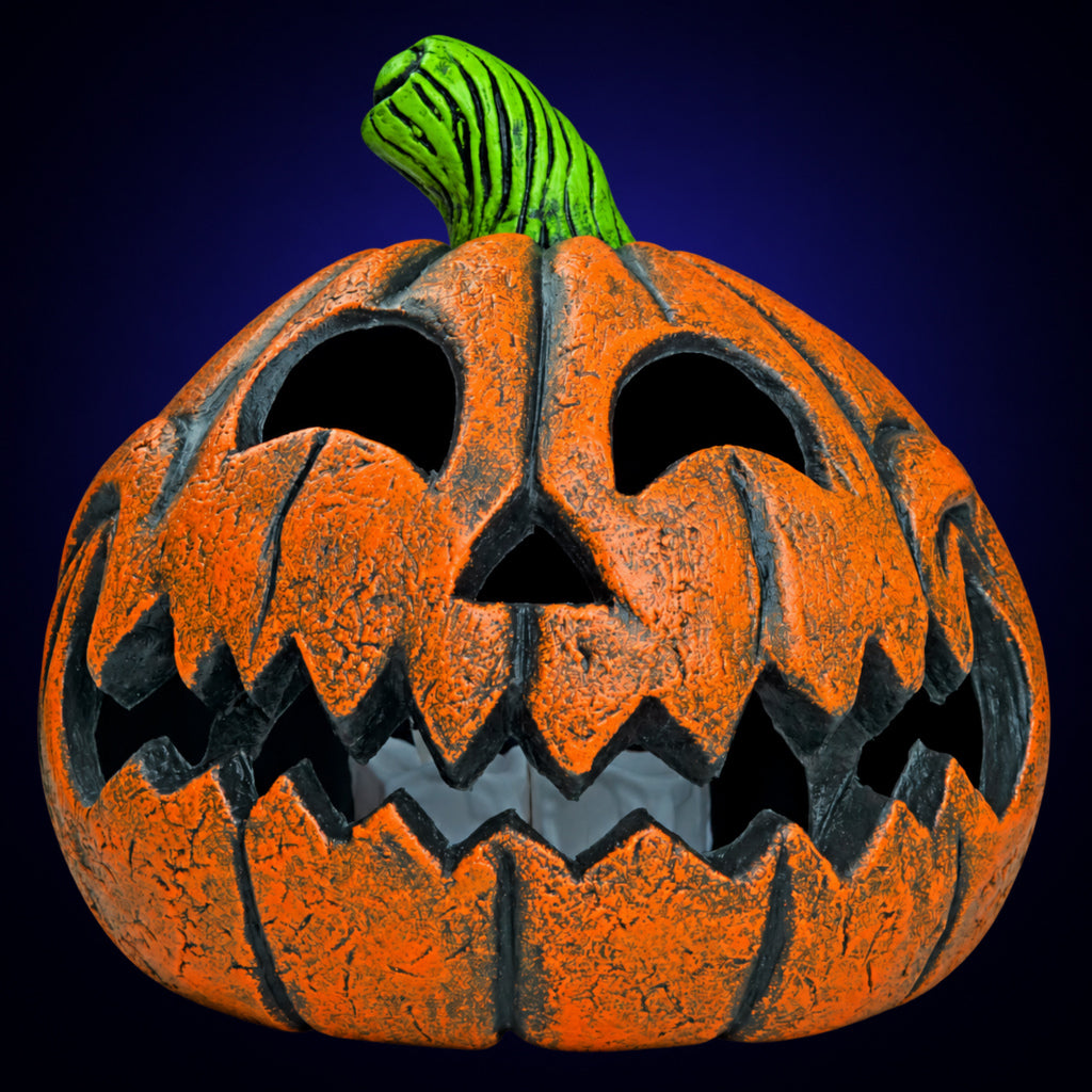 Happy Pumpkin – unlit front view on dark indigo gradient