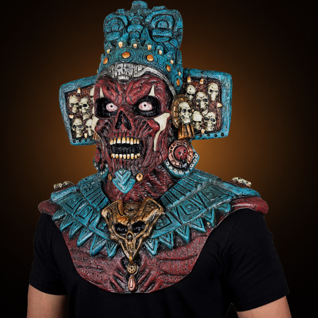 Mictlantecuchtli mask, view 7, against consistent smooth dark bronze amber gradient