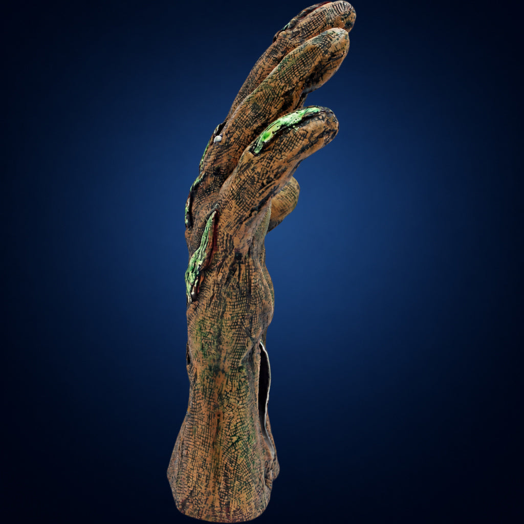Scarecrow Hands – product view 4 on midnight-blue gradient