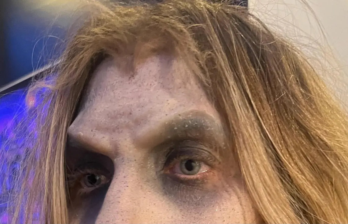 Small Vampire Brow